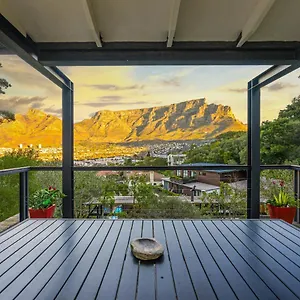 https://nature-the-city.hotels-capetown.com