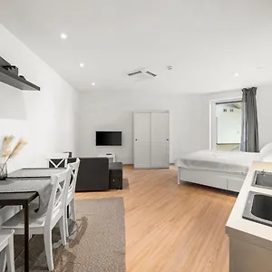 Boutique Space #4o5 Apartment